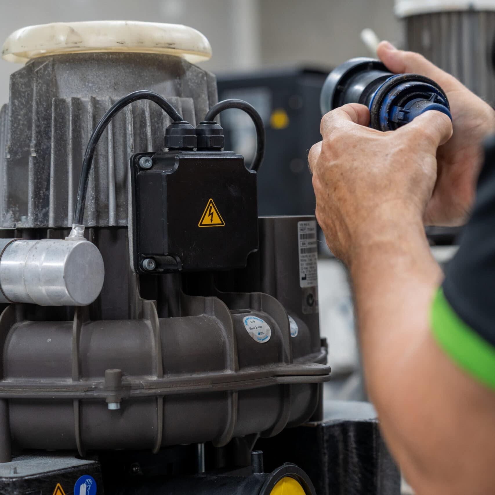 Breakdown and emergency repair Breakdown and emergency repair